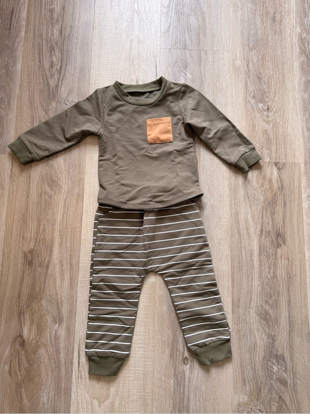 Kids Olive Green Two-Piece Set with Chest Pocket